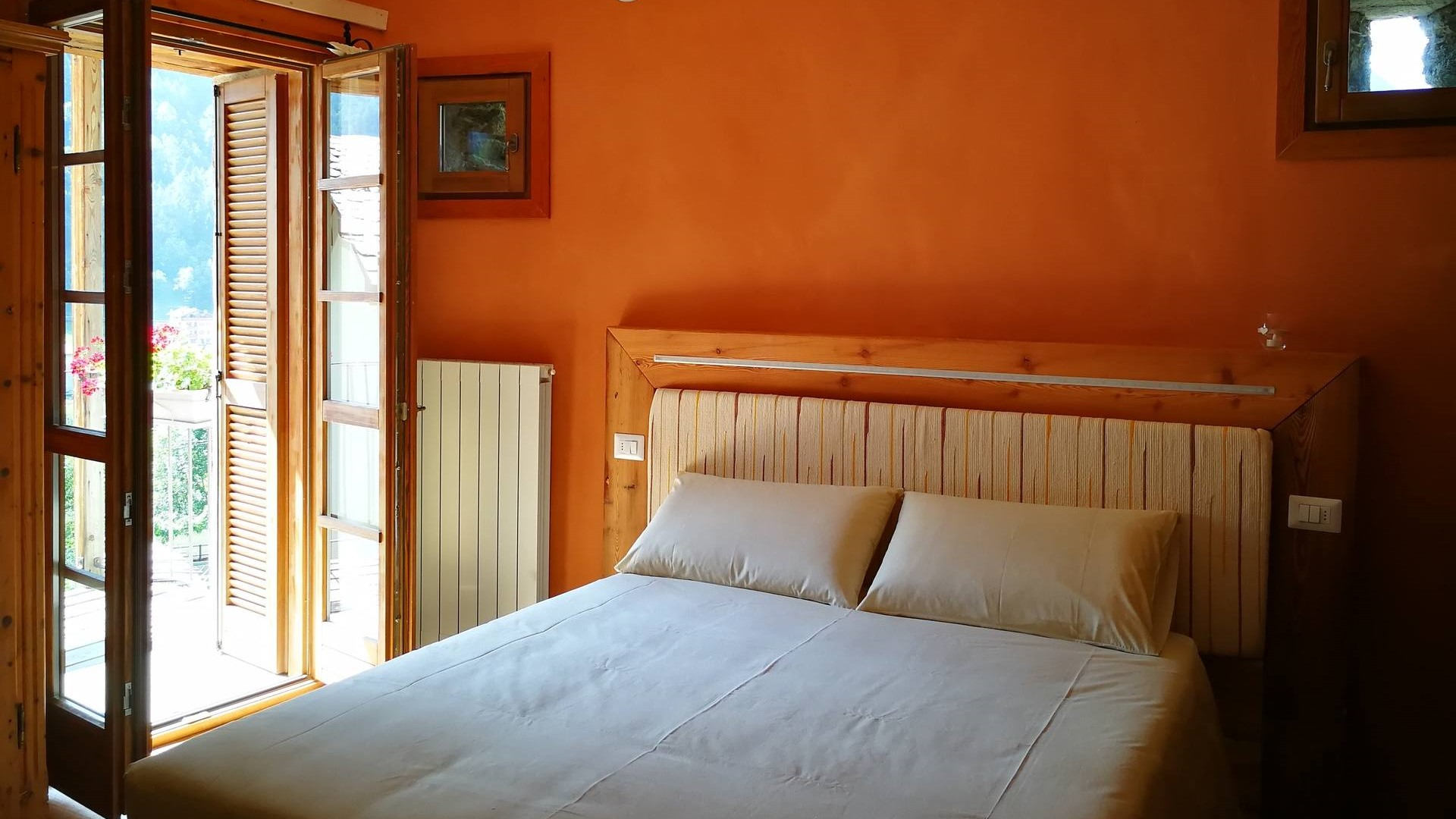 Grande balcone privato in ogni camera